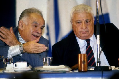 שמיר, שרון