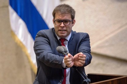 אורן חזן