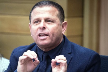 איתן כבל