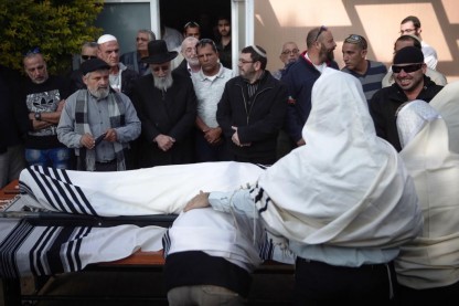 חוות גלעד, הרב רזיאל שבח הי\"ד