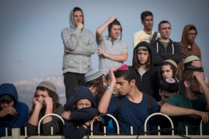 הלוויה, רזיאל שבח היד
