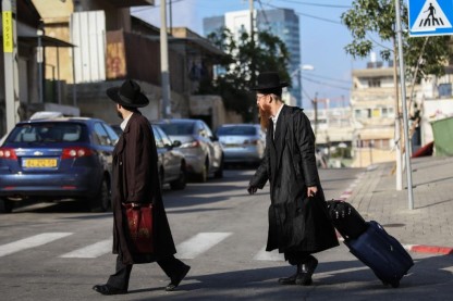 חרדים, תל אביב
