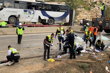תאונה, כביש 443, אוטובוס